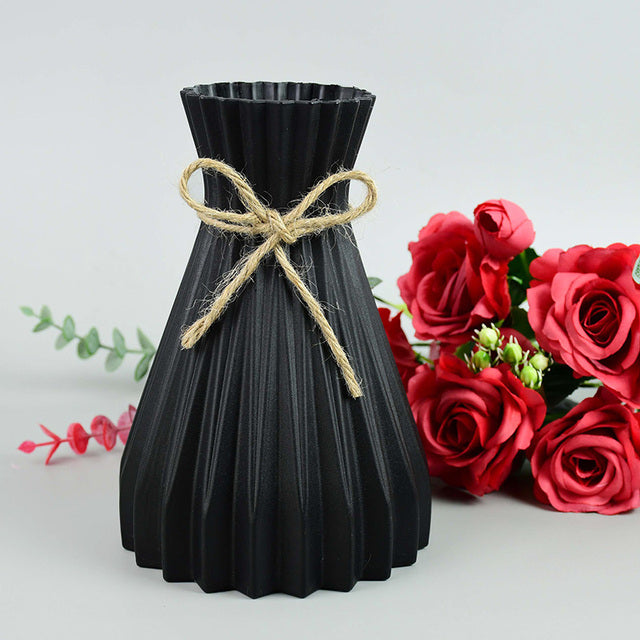 A vase designed in 3 colors