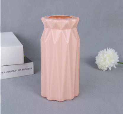 A vase designed in 3 colors