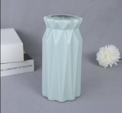 A vase designed in 3 colors